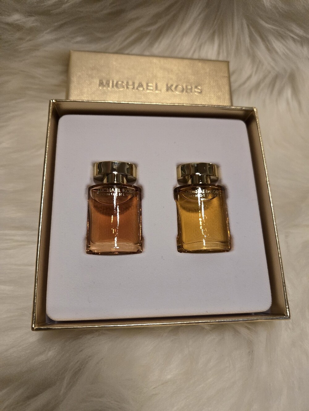 Michael Kors Mini Perfume Duo in Amber and Golden-Orange